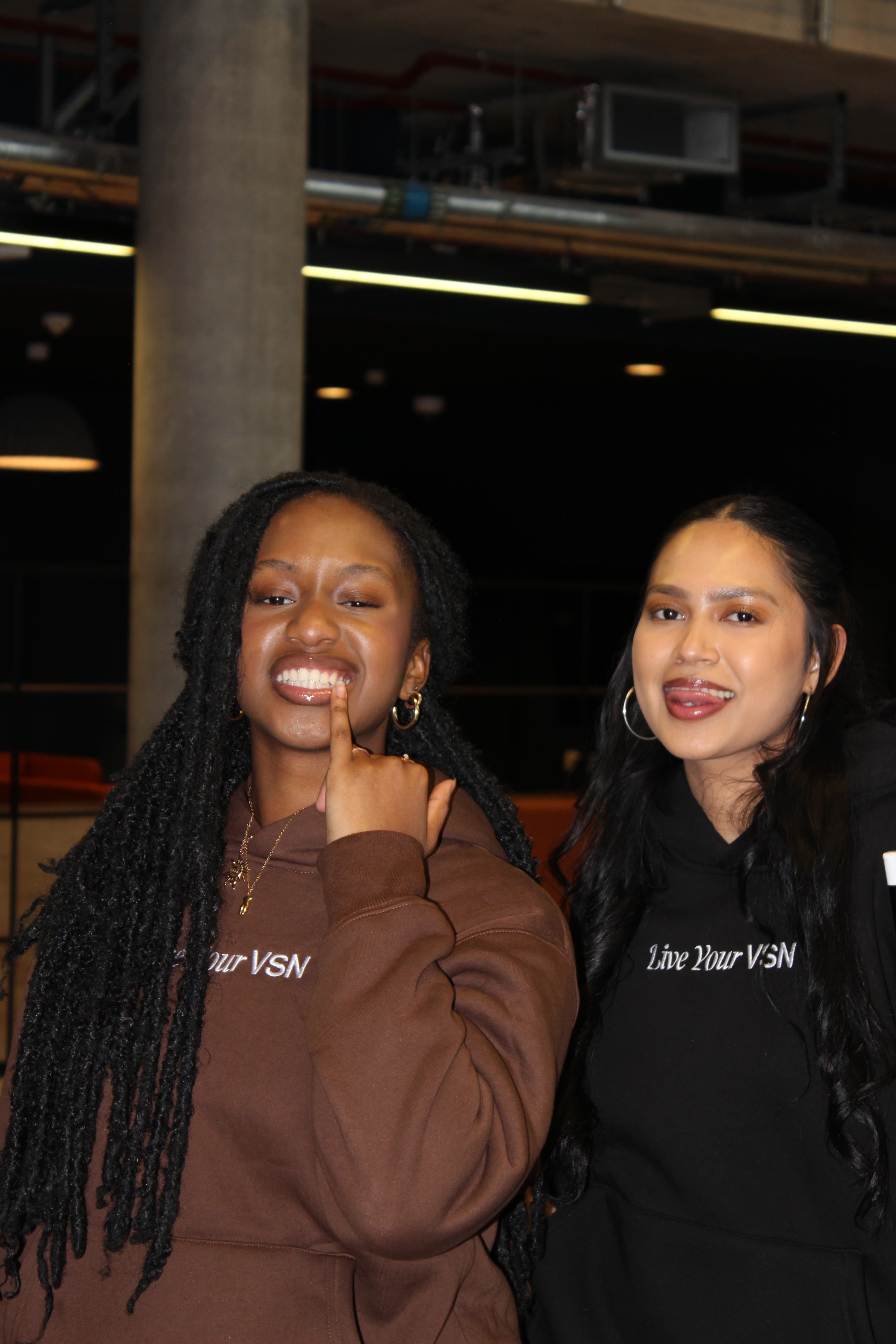 THE VSN HOODIE - Lost in Peace